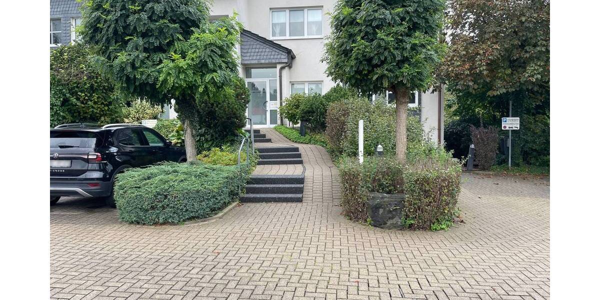 Gewerbeobjekt Sundern (Sauerland) Hachen - 5 Zimmer, 110 m&sup2;, 583&euro; | Angebot:25703018