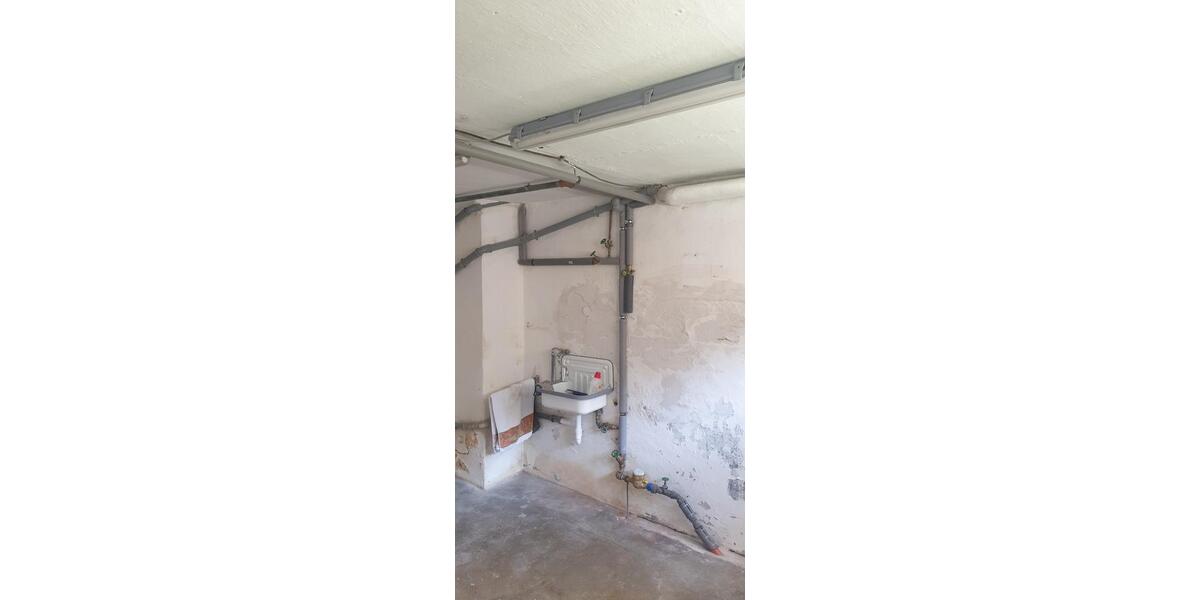 Einfamilienhaus Glauchau - 5 Zimmer, 140 m&sup2;, 180.000&euro; | Angebot:26061615