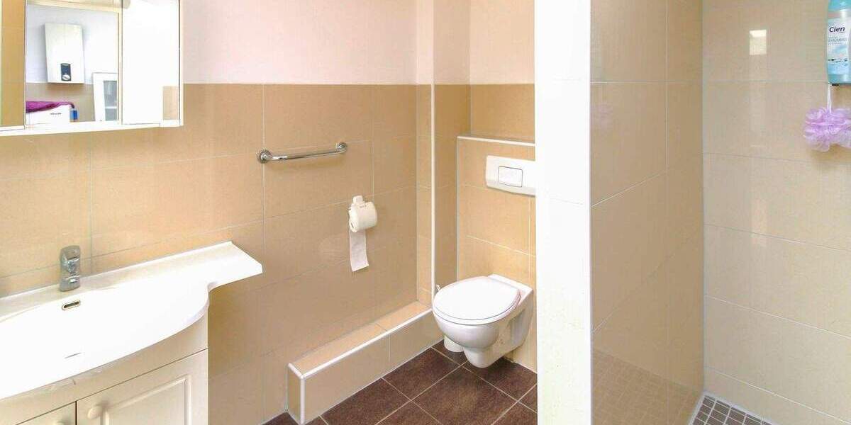 Reihenmittelhaus Heinsberg Oberbruch - 6 Zimmer, 172 m&sup2;, 280.000&euro; | Angebot:25472682