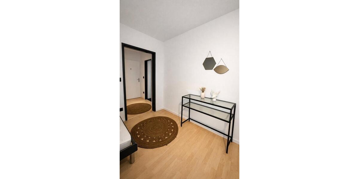 Erdgeschoßwohnung Germering - 1 Zimmer, 35 m&sup2;, 1.200&euro; | Angebot:25993209