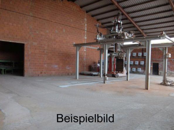 VH3378H1d Hallen-, Büro- und Freifläche bei Siegenburg zimmer