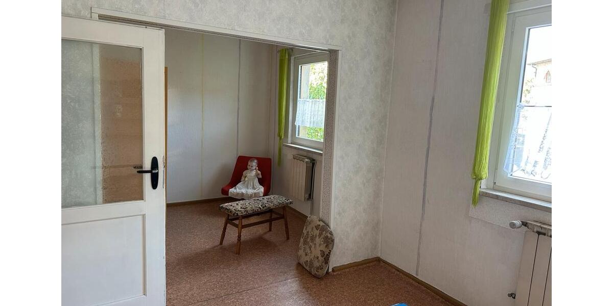 Einfamilienhaus Sonneberg - 7 Zimmer, 150 m&sup2;, 129.000&euro; | Angebot:26039759