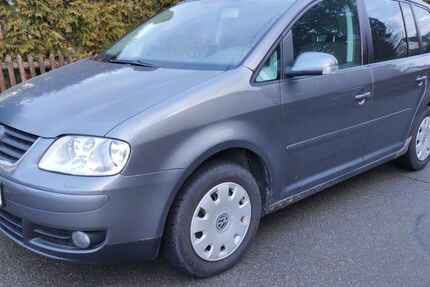 VW Touran 299.600 km 2.250 &euro; Weilheim 82362