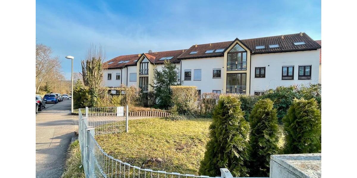 Dachgeschoßwohnung Stuttgart Zuffenhausen - 2 Zimmer, 75 m&sup2;, 349.000&euro; | Angebot:25360983