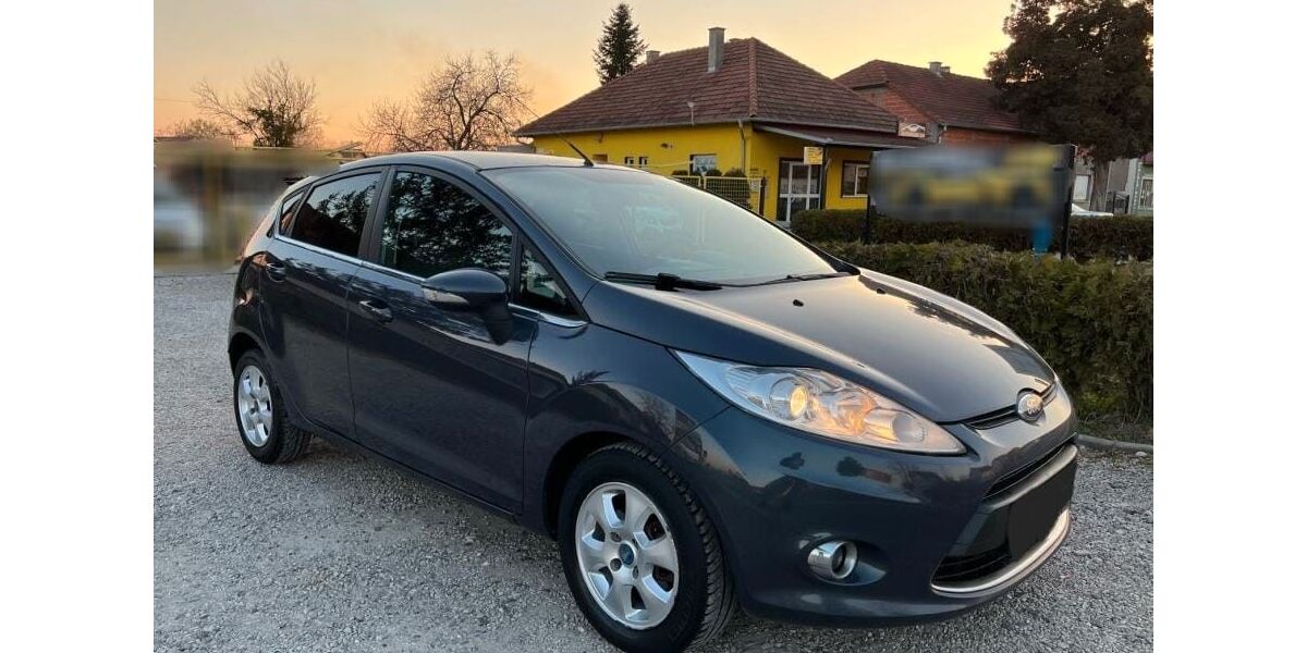 Ford Fiesta 150.000 km 3.990 &euro; kiel 24103