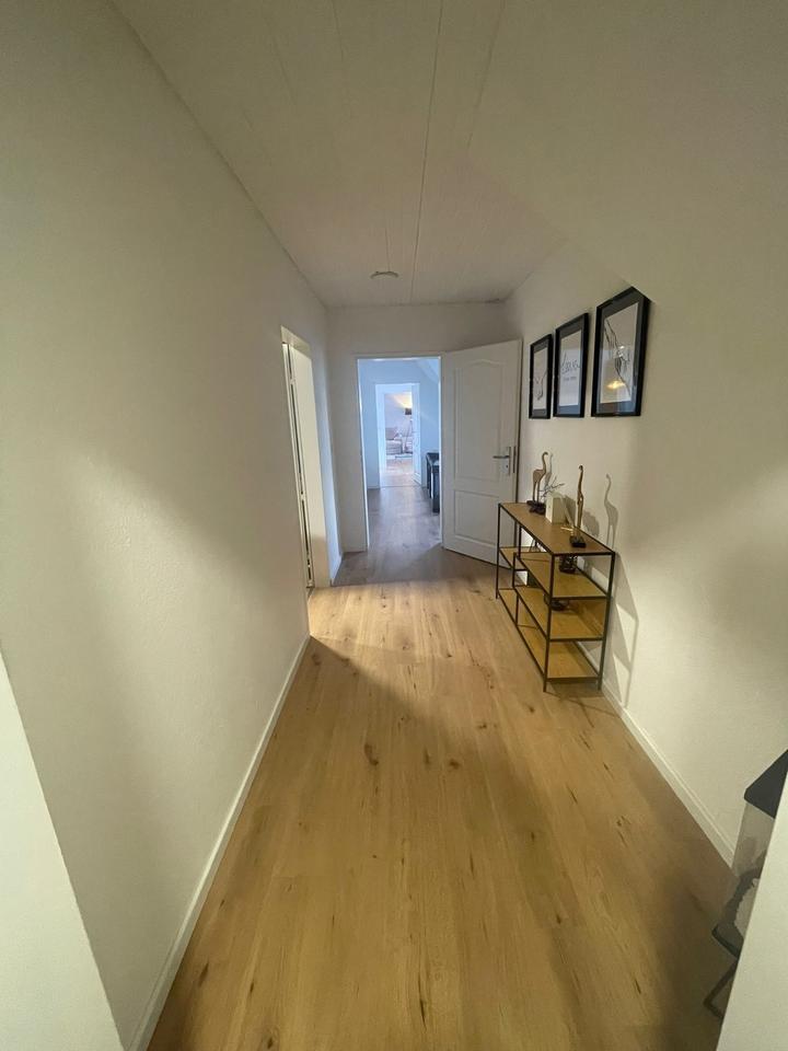 Mietwohnung 3 Zimmer, 106 qm in StuhrSeckenhausen zu vermieten