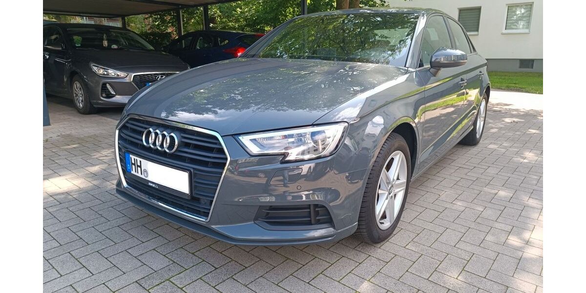 Audi A3 90.400 km 14.300 € Hamburg 22339