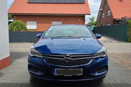 Opel Astra 32.321 km 8.990 &euro; Werl 59457