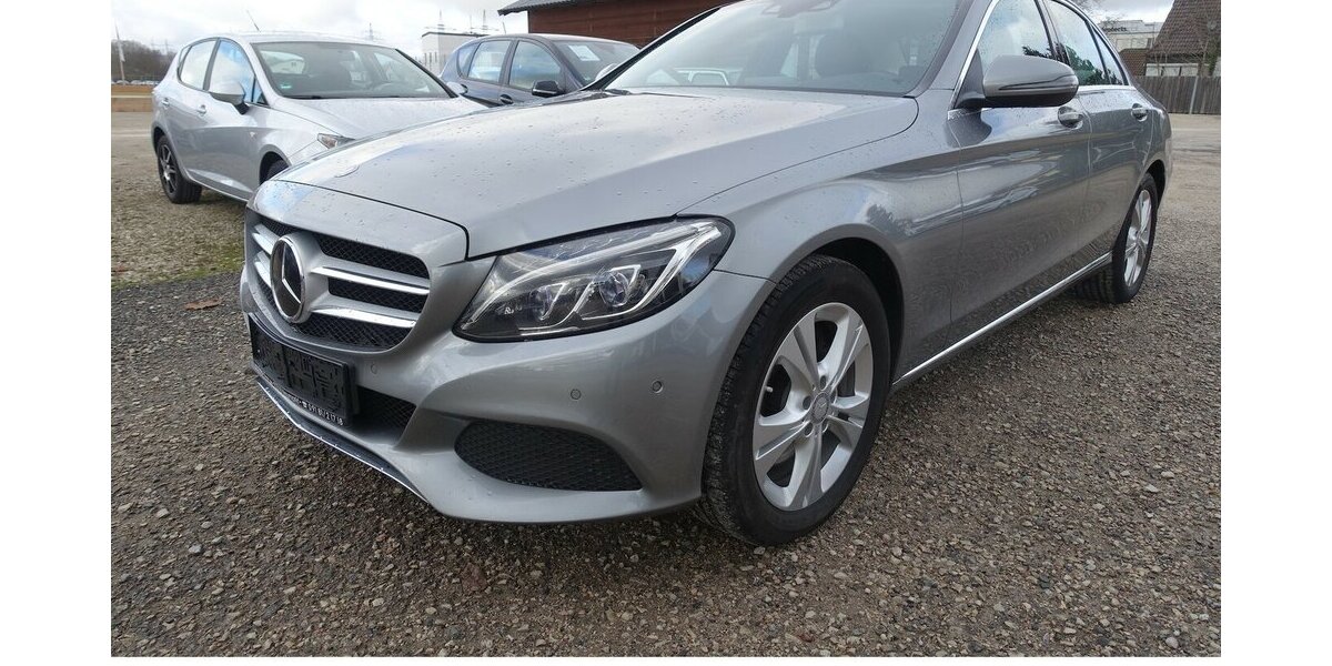 Mercedes-Benz C 250 Lim. 4Matic BlueTEC / d Distr. LED Burmester 175.800 km 18.950 &euro; Neumarkt/OPf 92318
