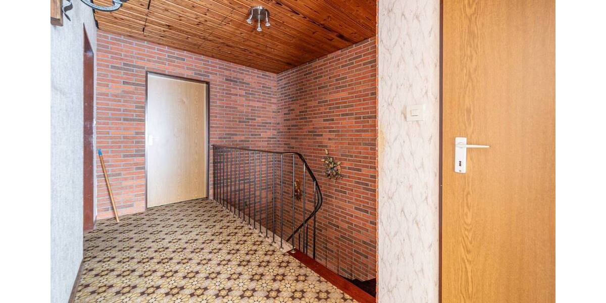 Reihenmittelhaus Selfkant / Hillensberg Hillensberg - 6 Zimmer, 186 m&sup2;, 210.000&euro; | Angebot:25802755