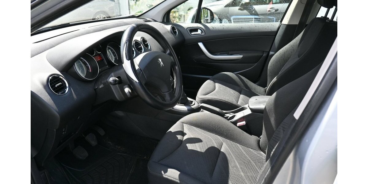 Peugeot 308 1.4-95 VTi 5-tür Bremsen+Steuerkette+HU neu 193.000 km 3.300 &euro; Seevetal - Hittfeld 21218