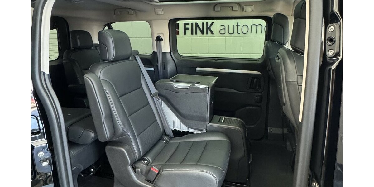 Opel Zafira Life -e Elegance L 50 kWh Leder Xenon CAM 34.950 km 24.760 &euro; Lich 35423