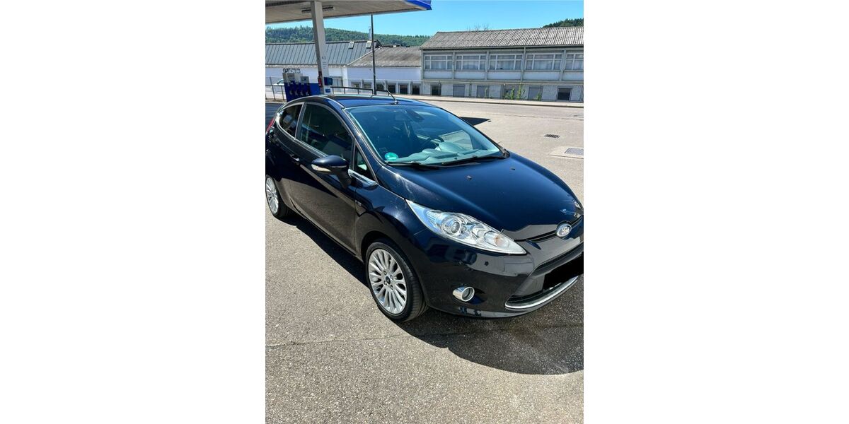 Ford Fiesta 129.074 km 4.400 &euro; Plüderhausen 73655