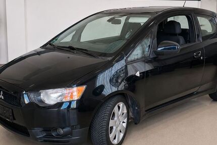 Mitsubishi Colt 108.000 km 2.599 &euro; Roßdorf 64380