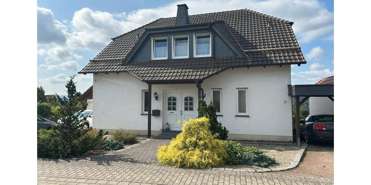 Einfamilienhaus Arnsberg - 7 Zimmer, 200 m&sup2;, 1.500&euro; | Angebot:22943238