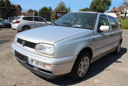VW Golf 113.360 km 2.999 &euro; Herzberg am Harz 37412