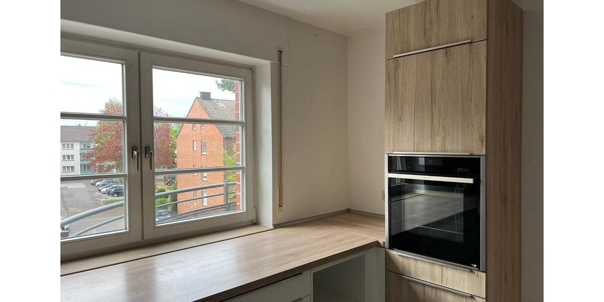 Etagenwohnung Mönchengladbach Süd - 4 Zimmer, 115 m&sup2;, 270.000&euro; | Angebot:26398013