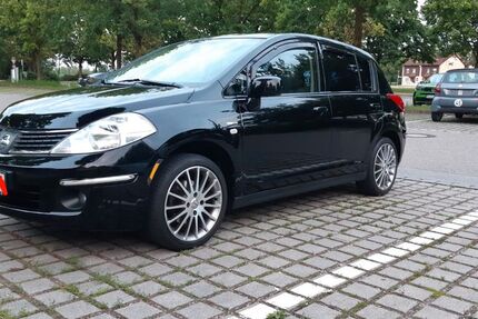 Nissan Tiida 105.500 km 4.300 &euro; Pocking 94060