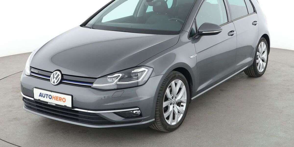 VW Golf 56.459 km 17.630 &euro; Stuttgart 70195