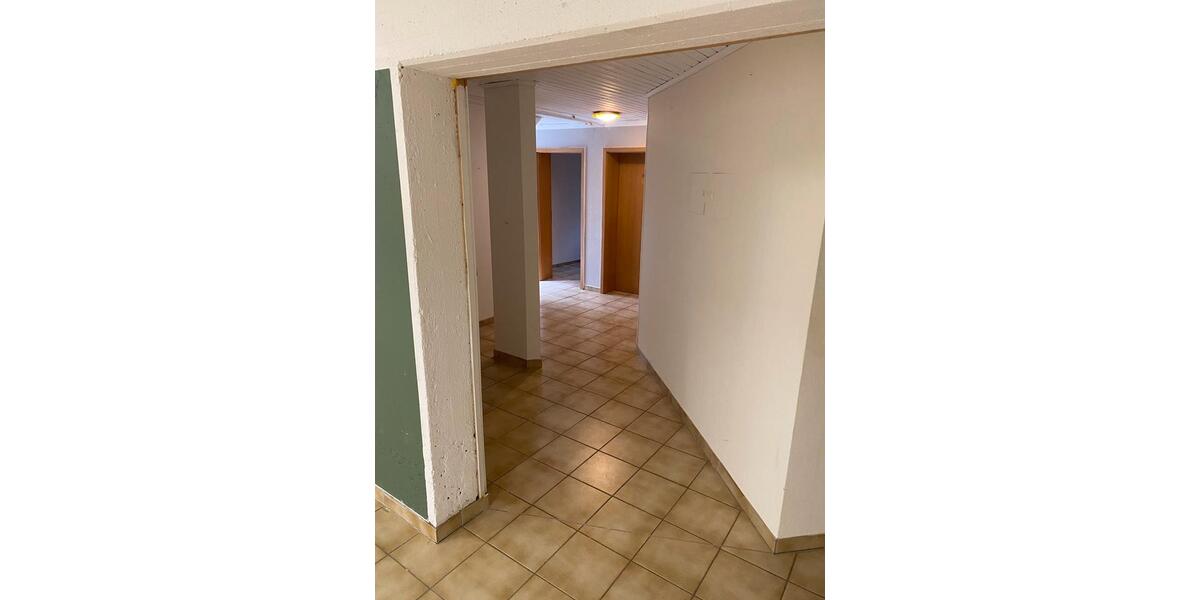 Etagenwohnung Kirchheim - 1 Zimmer, 73 m&sup2;, 500&euro; | Angebot:23797811