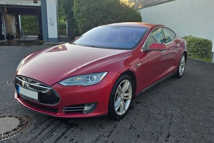 Tesla Model S 370.000 km 12.000 &euro; Ortenberg 63683