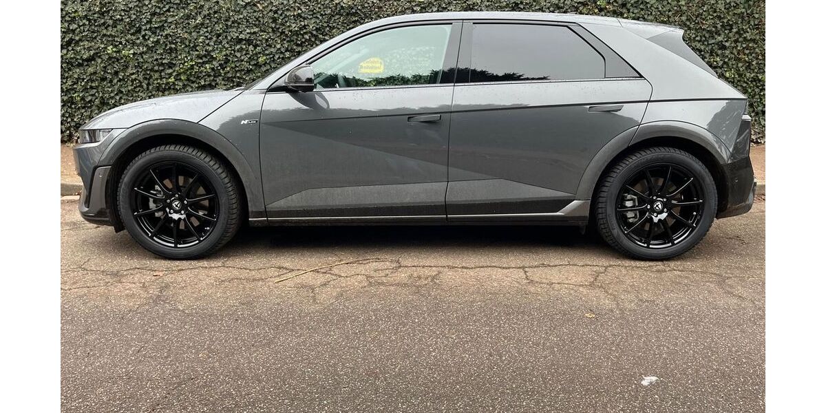 Hyundai IONIQ 5 5.470 km 53.880 &euro; Hamburg 22605
