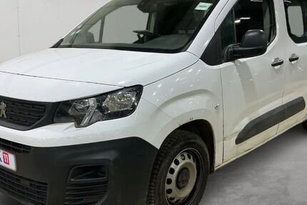 Peugeot Partner 70.505 km 8.924 &euro; Frankfurt am Main 60386