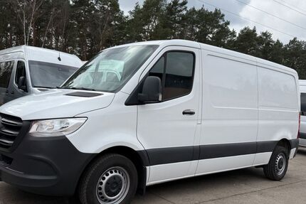 Mercedes-Benz Sprinter 106.228 km 22.015 &euro; Eberswalde 16227