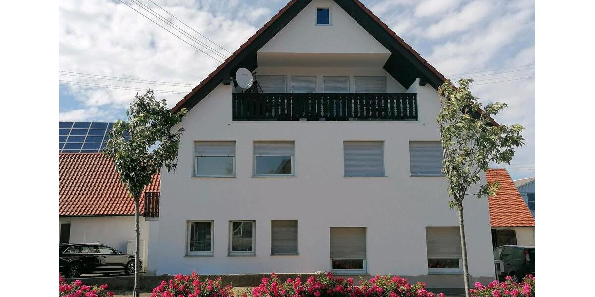 Maisonettenwohnung Laichingen - 3 Zimmer, 100 m&sup2;, 1.300&euro; | Angebot:25385400