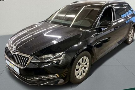 Skoda Superb 33.468 km 27.889 &euro; Berlin 13088