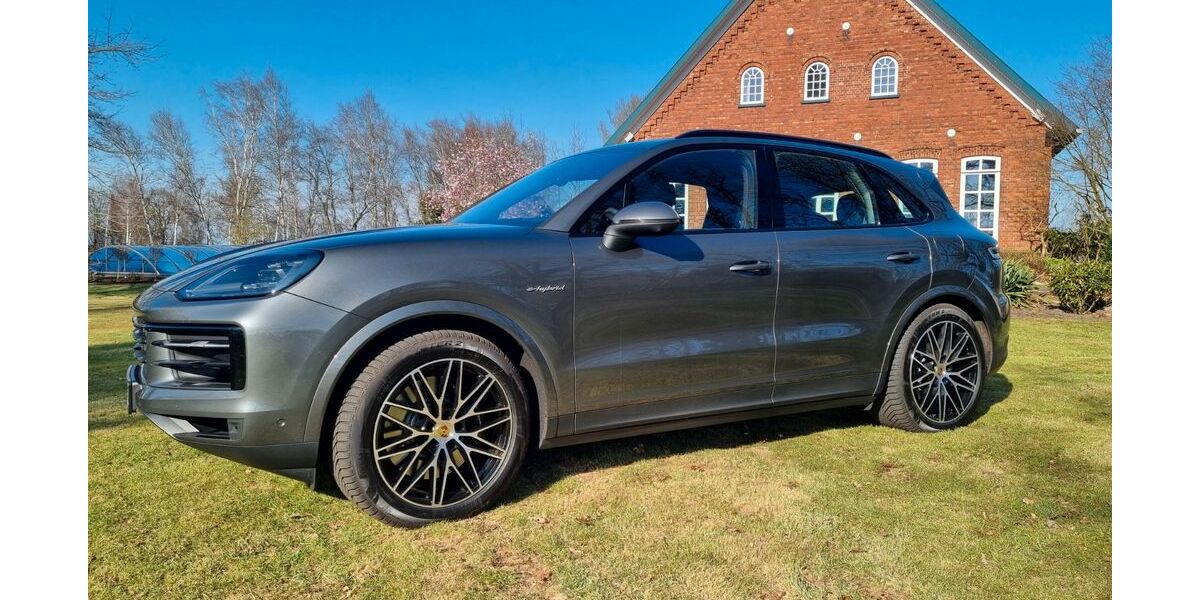Porsche Cayenne 28.400 km 90.000 &euro; Lilienthal 28865