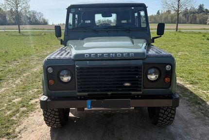 Land Rover Defender 64.700 km 58.000 &euro; Harzgerode 06493