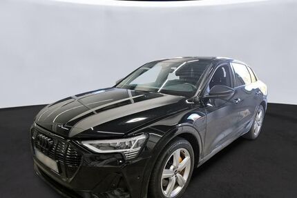 Audi e-tron 48.006 km 39.950 &euro; Hamburg 22047