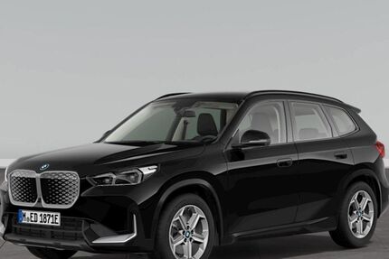 BMW iX1 4.000 km 49.970 &euro; Dresden 01067