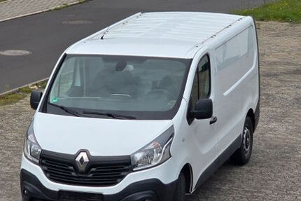 Renault Trafic 90.000 km 9.800 &euro; Künzell 36093