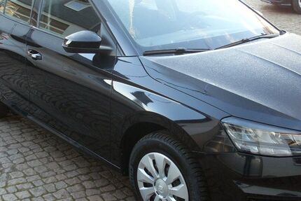 Skoda Fabia 46.600 km 13.300 &euro; Waldheim 04736