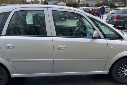 Opel Meriva 37.000 km 4.700 &euro; Alsfeld 36304