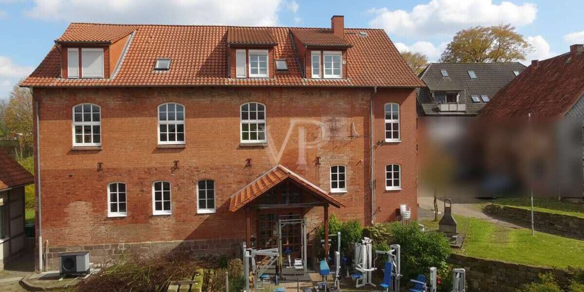 Haus zum Kaufen in Hameln 1.350.000 € 644.39 m² 7 zimmer