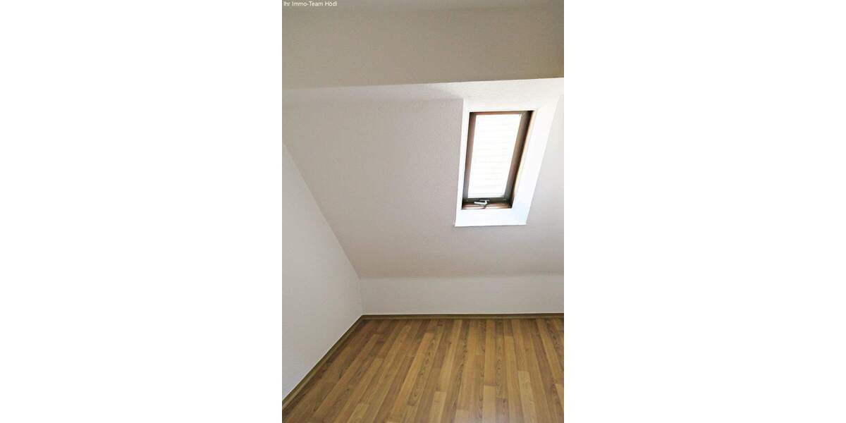 Etagenwohnung Reutlingen Ohmenhausen - 3 Zimmer, 70 m&sup2;, 530&euro; | Angebot:24992183