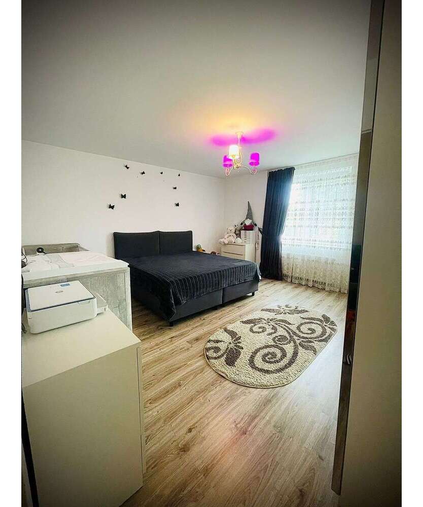 Wohnung zum Mieten in Altenkirchen 755 € 89 m²