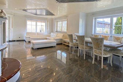 Traumhafte 3 Zimmer Wohnung mit Terrasse und Garten direkt am Chiemsee 3 zimmer