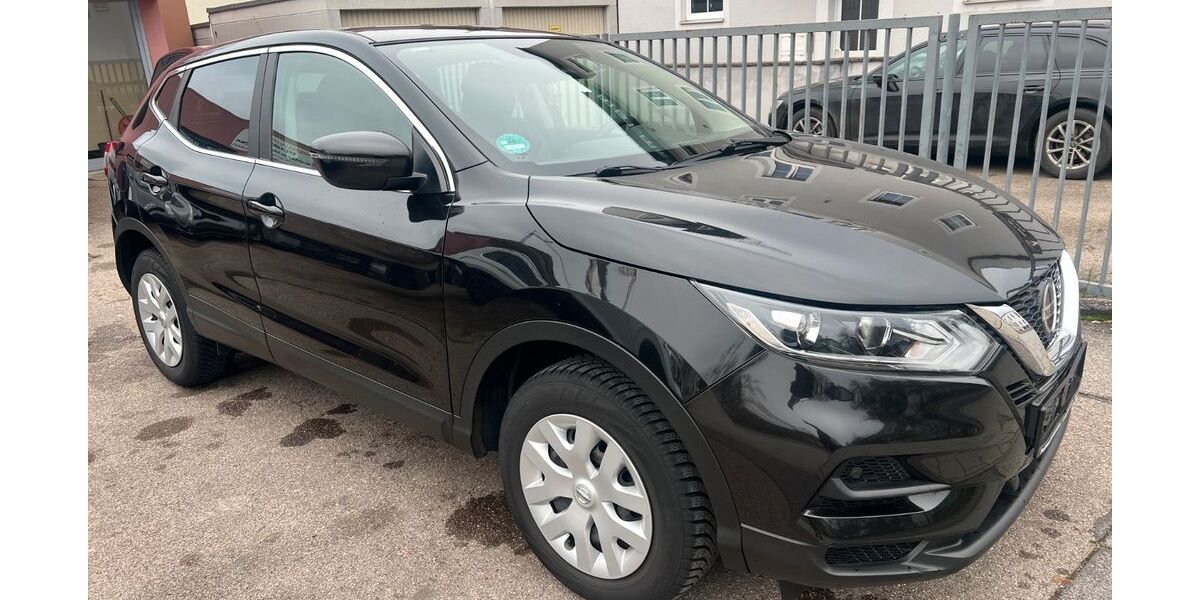 Nissan Qashqai 81.000 km 12.650 &euro; Regensburg 93055