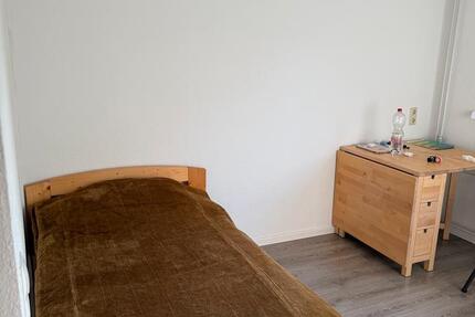 Haus Bonn Dransdorf - 1 Zimmer, 24 m&sup2;, 350&euro; | Angebot:25940541