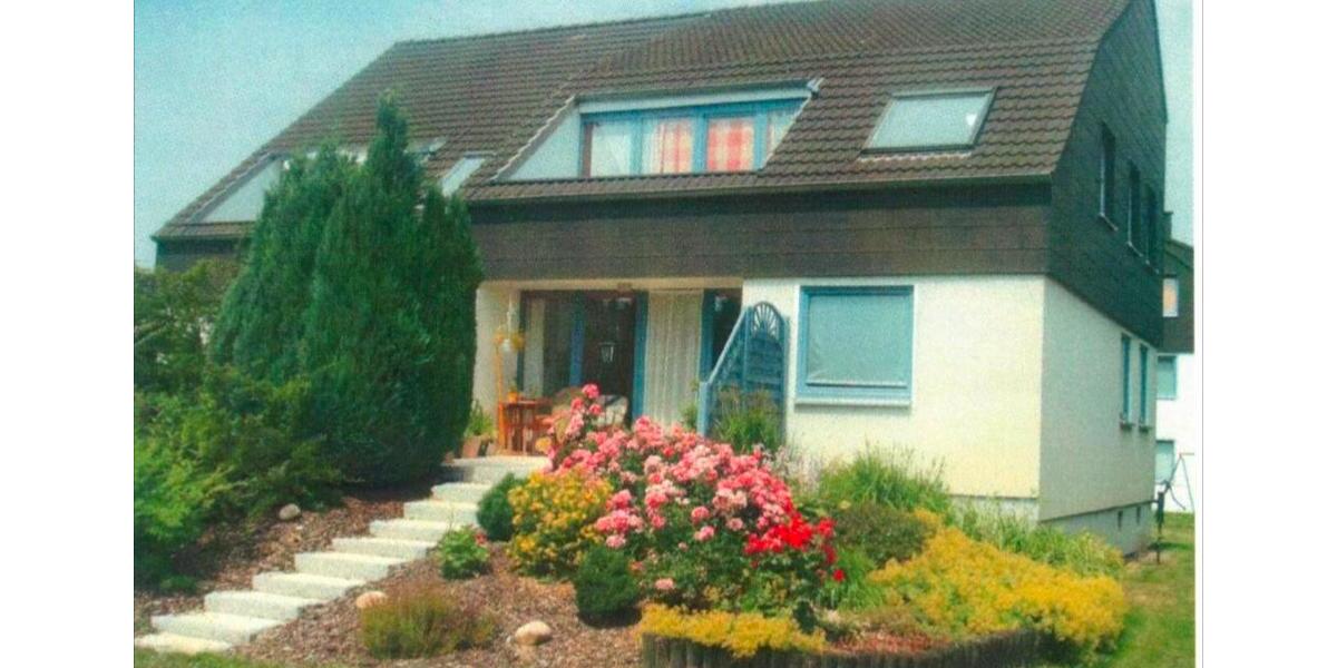 Hochparterre Hameln Kernstadt - 3 Zimmer, 83 m&sup2;, 180.000&euro; | Angebot:26337332