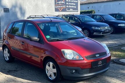 Ford Fiesta 180.588 km 2.990 &euro; Stade 21682