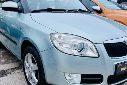 Skoda Fabia 178.000 km 4.990 &euro; München 81825