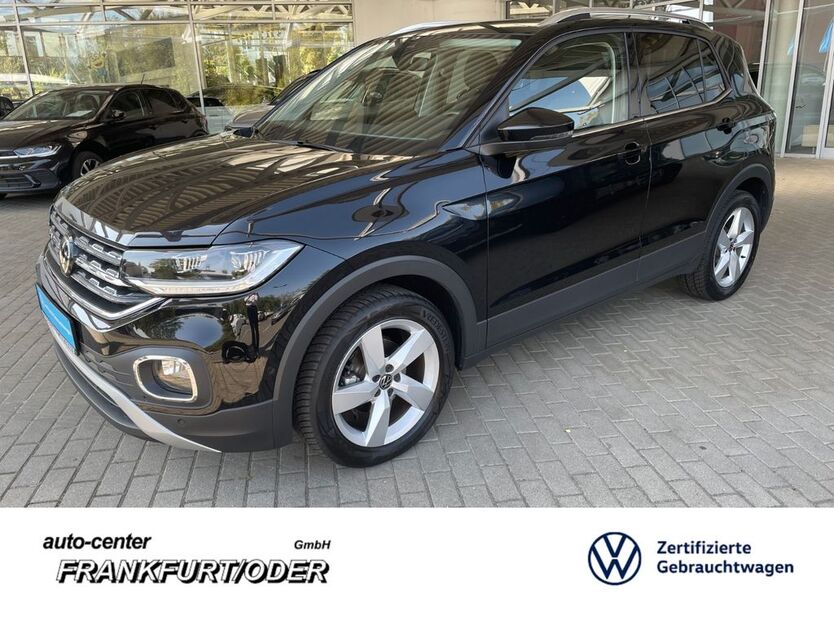 VW T-Cross 2.338 km 30.990 € Frankfurt (Oder) 15234