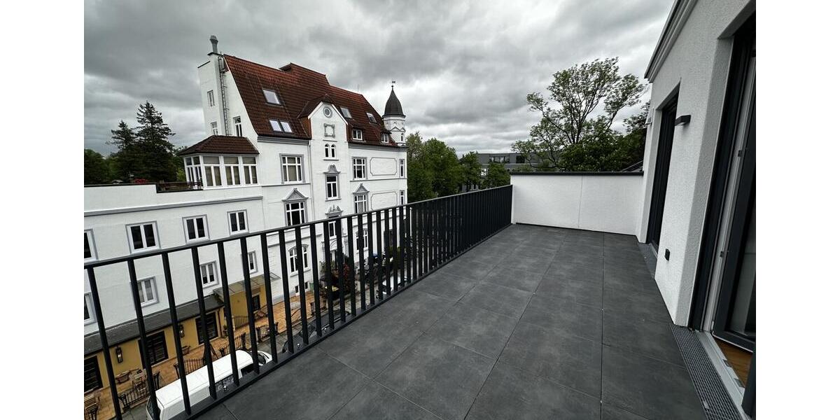 Dachgeschoßwohnung Bremen Schwachhausen - 2 Zimmer, 92 m&sup2;, 1.750&euro; | Angebot:26676601