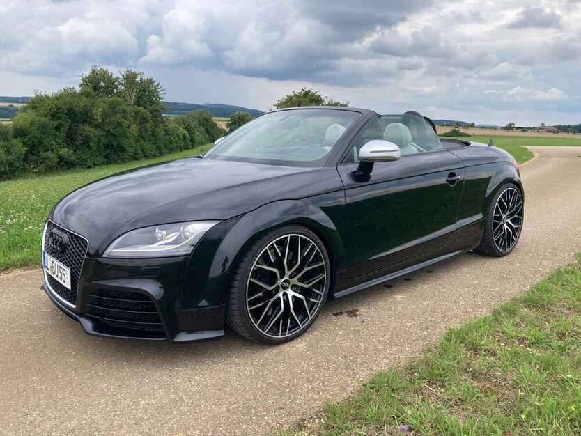 TT RS