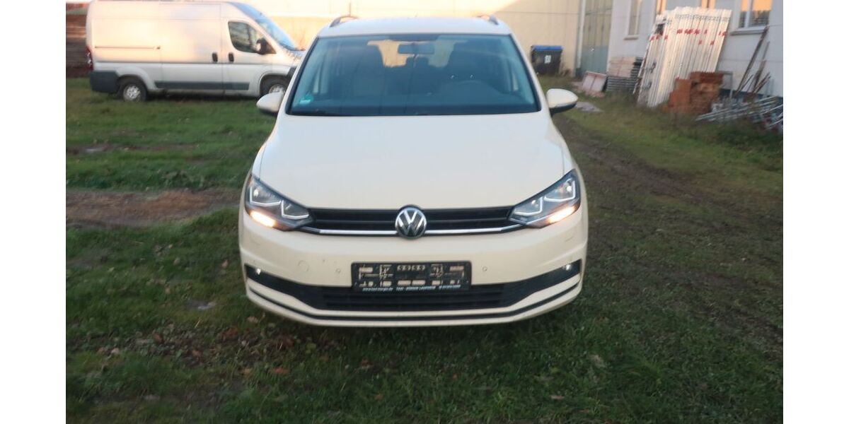 VW Touran 424.388 km 9.500 &euro; Laupheim 88471